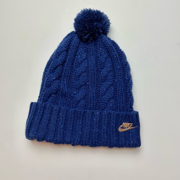Nike Cable Knit Beanie | Poshmark